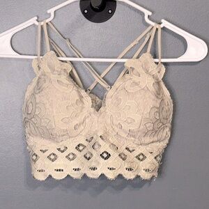 Wishlist - Women's Double Strap Scalloped Lace Bralette